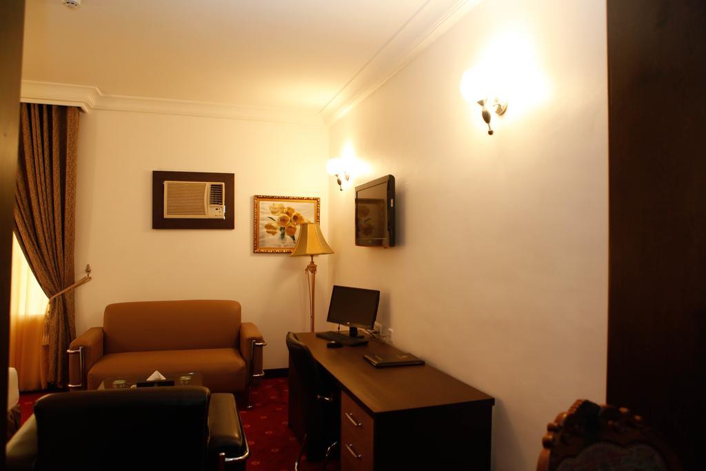 Mobushipe Immaculate Suites And Apartments חדר תמונה